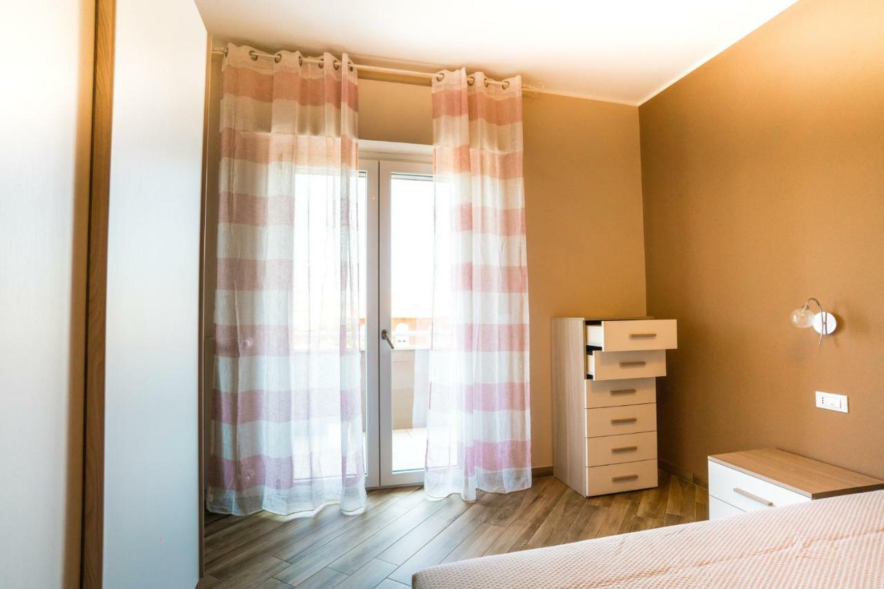 Sisters In Law Guesthouse Монополи Экстерьер фото
